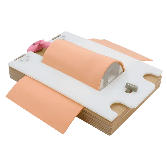 Erler-Zimmer R67110 Krikotirotomijos ir Tracheostomijos Treniruoklis