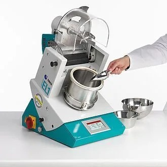 Specialios paskirties laboratorinė maišyklė EIRICH