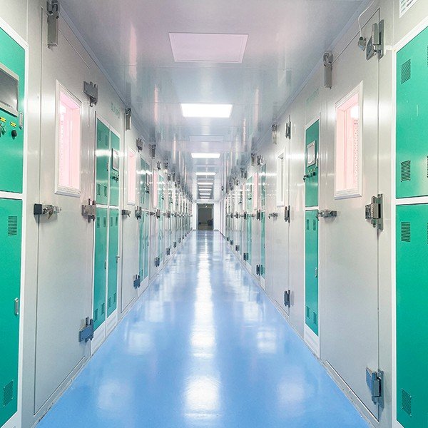Įeinamosios augalų auginimo kameros (Walk-In Plant Growth Rooms) - Paveikslėlis 2